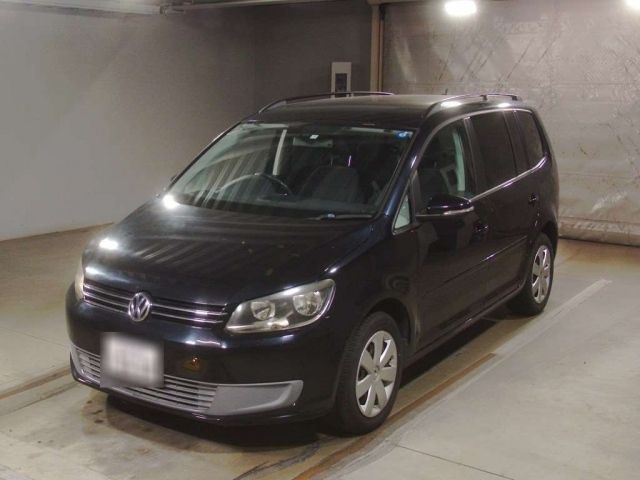 5054 Volkswagen Golf touran 1TCAV 2011 г. (TAA Kinki)